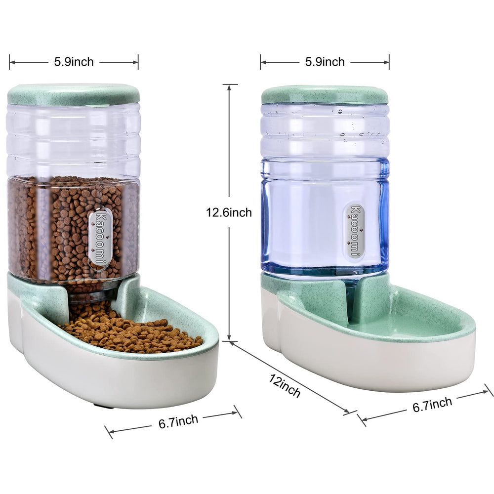 Kacoomi non-slip feet stabilize the feeder during meals.