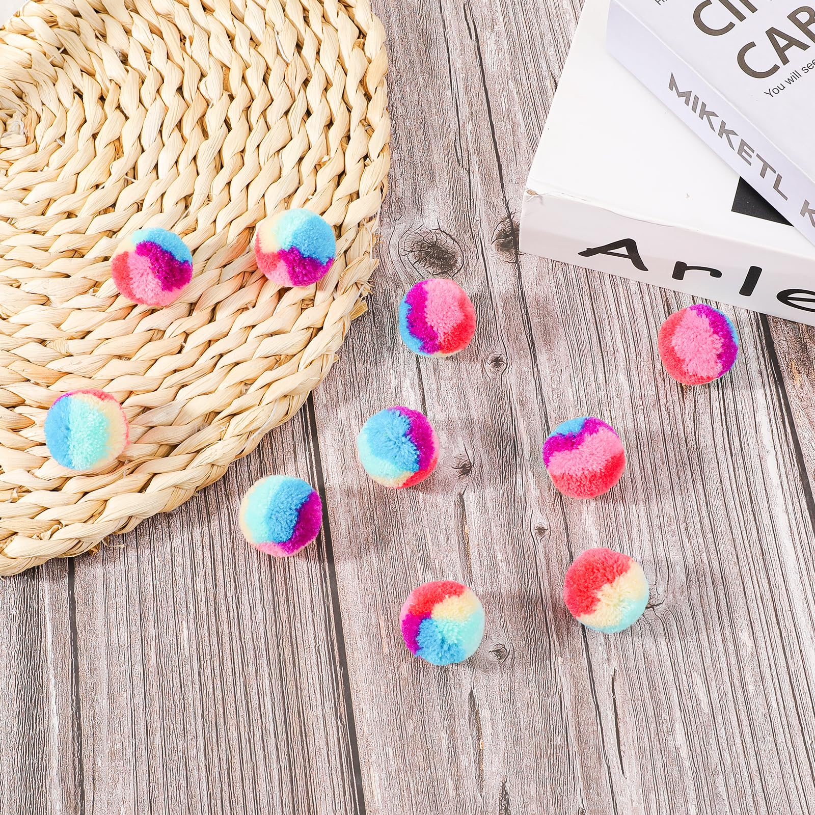 KALIONE interactive cat ball throw-and-play, boosts exercise and bonding.