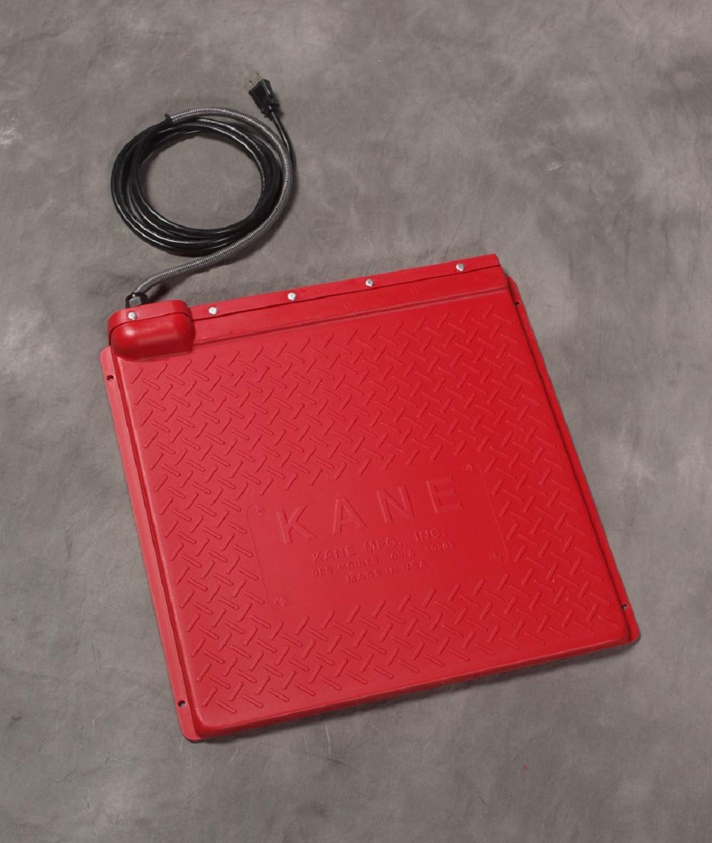 KANE Electric Pet Heat Mat in a clinic promotes pet comfort
