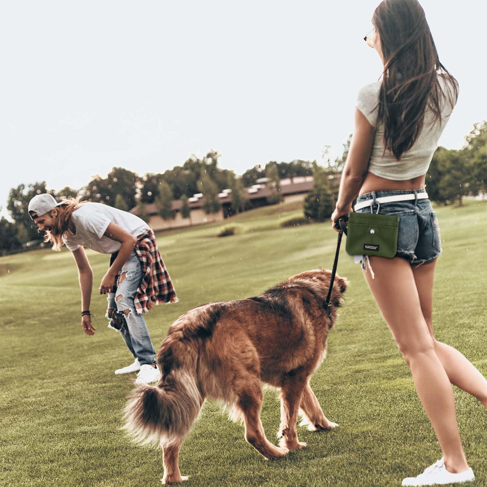 KATOZOO dog treat pouch demonstrates self-closing top for secure snacks
