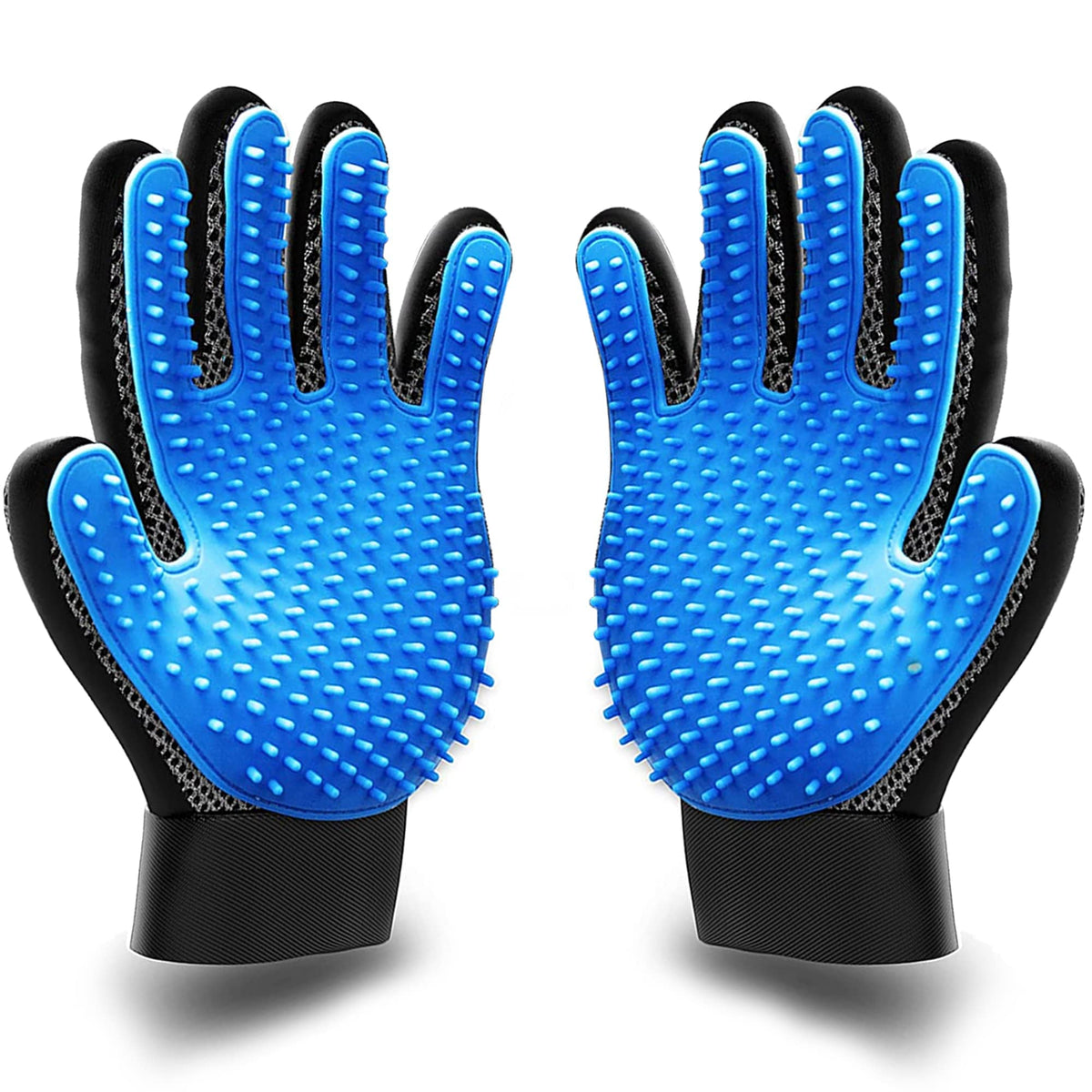KENNELS & KATS grooming gloves close-up showing 260 tips for gentle detangling and shine.