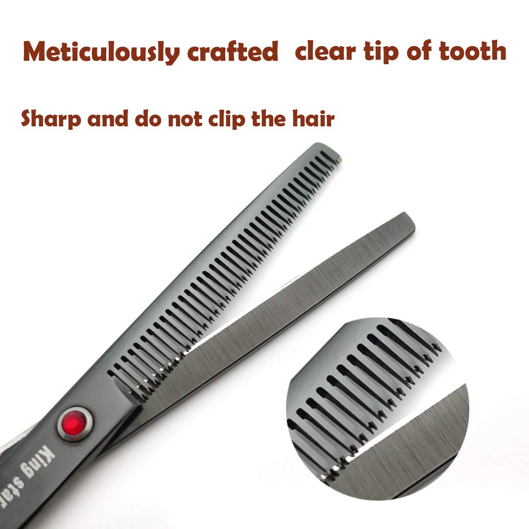 KINGSTAR protective case keeps grooming tools safe between sessions.