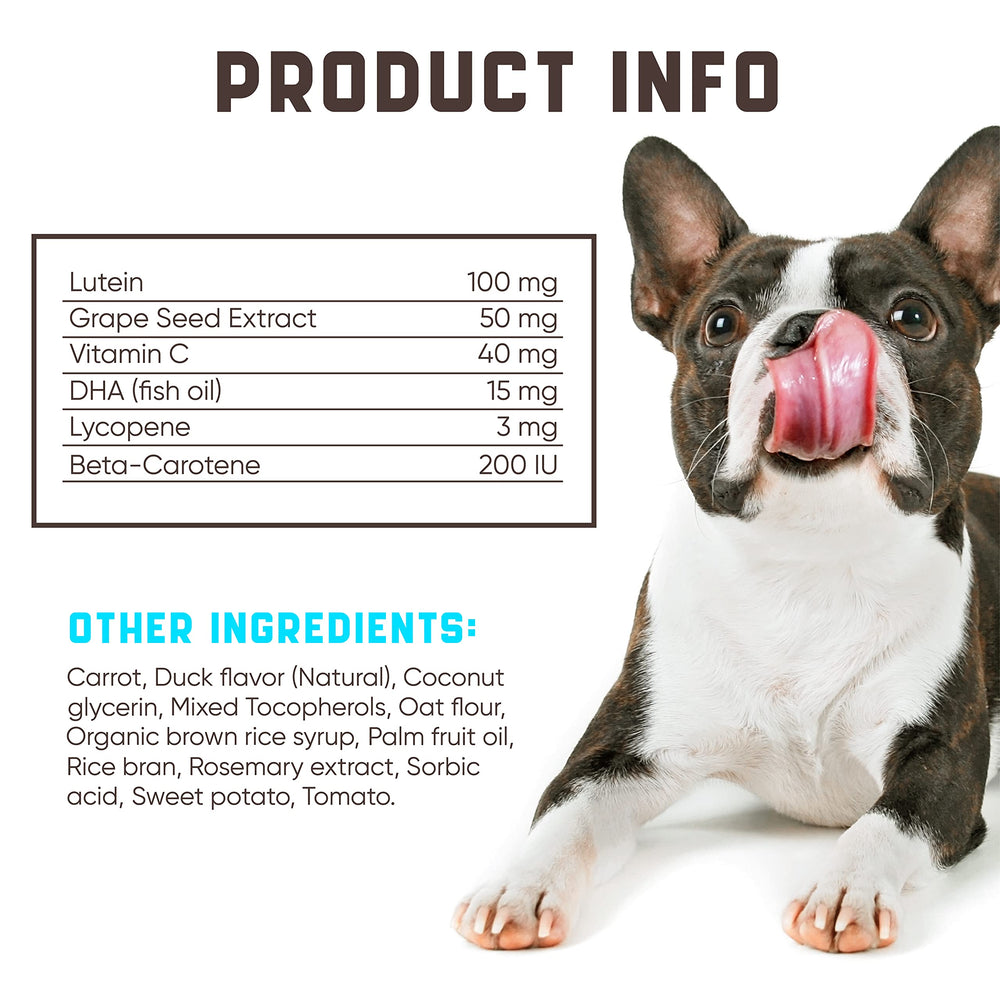 Kinpur Eye Vitamins dog eating chews demonstrates easy daily use for tear stain relief.