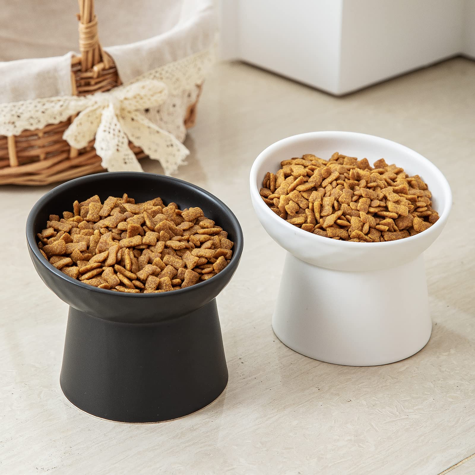 KITCHENLESTAR premium porcelain material blends with modern kitchen decor.