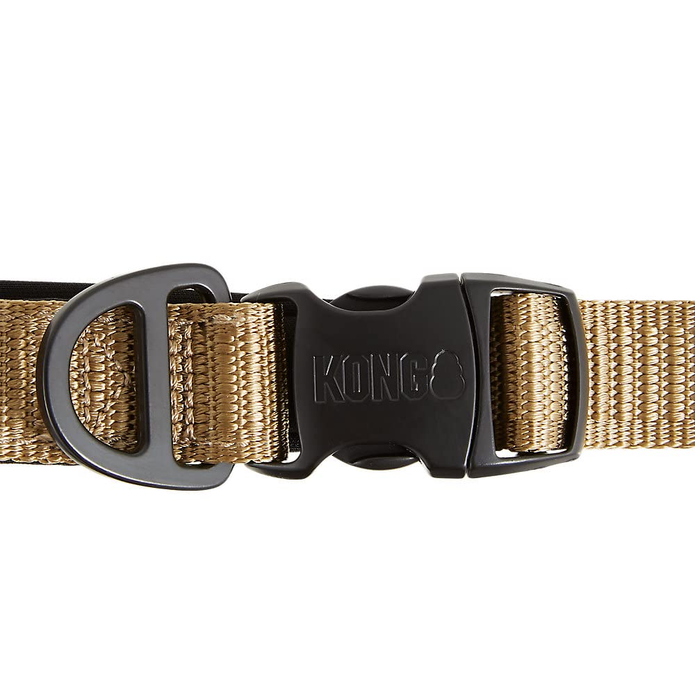 KONG neoprene-lined handle provides comfortable grip on long walks with dogs.