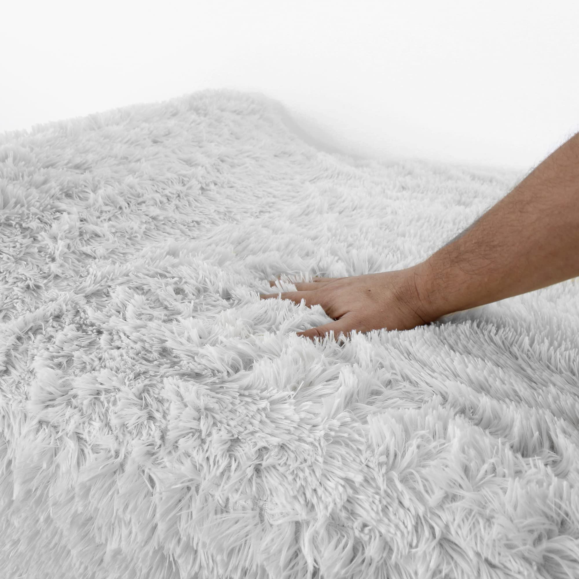 KOPEKS waterproof inner liner detail showing protect-and-stay-clean capability for spills.