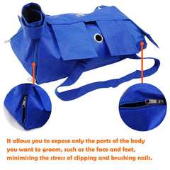 Kukaster Pet Cat’s Restraint Bag blue-m zipper-closure-legs demonstrates four-leg immobilization during procedures.
