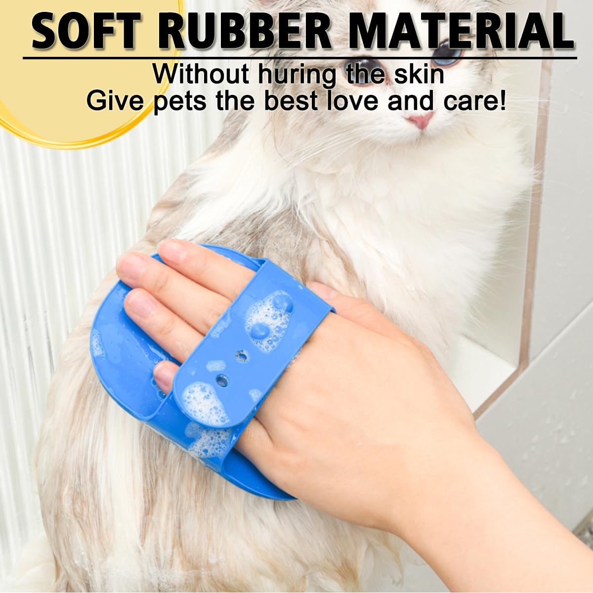 Kwispel pet massage brush provides soothing bath-time relaxation
