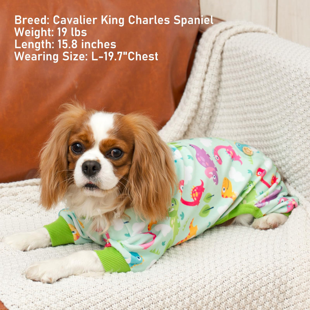 KYEESE durable, pill-resistant velvet stays neat after washes