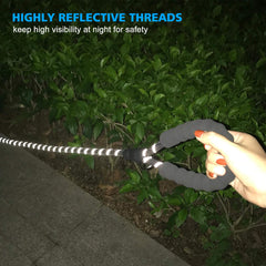 Ladoogo heavy-duty dog leash 360-degree swivel hook reduces tangling during walks