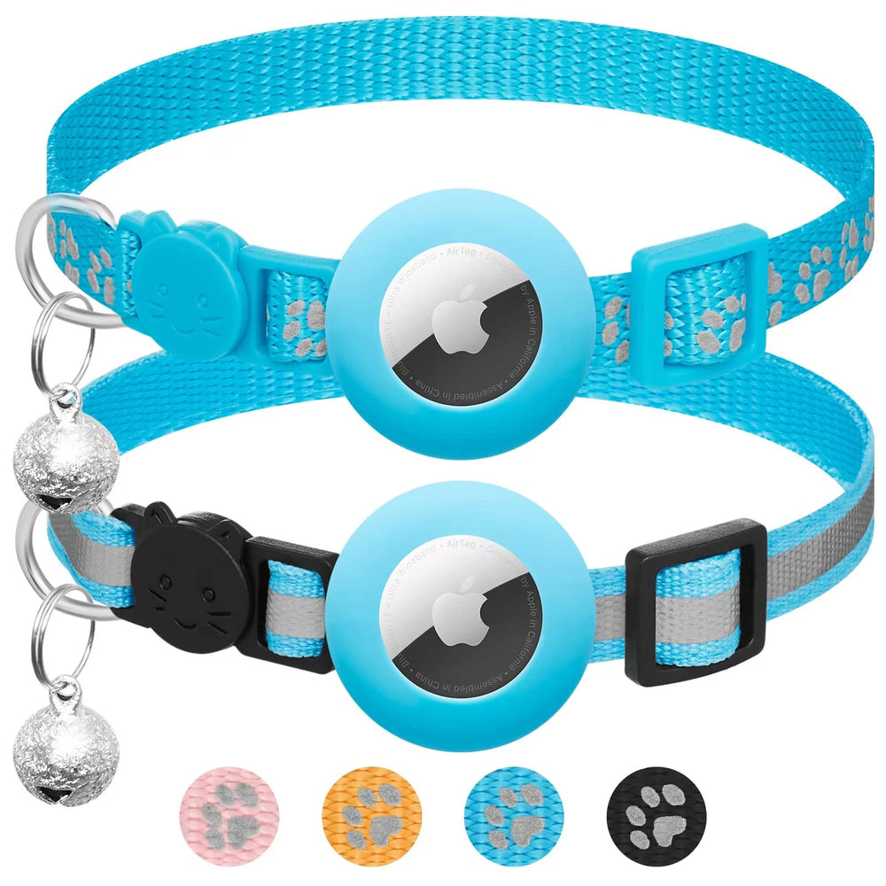 LAFAYI Airtag Cat Collar Blue demonstrates a secure tracking solution for curious cats.