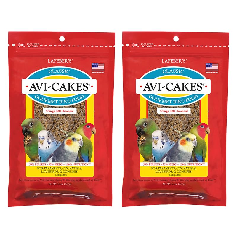 LAFEBER'S Avi-Cakes packaging shows two 8-ounce pouches for convenient daily feeding.