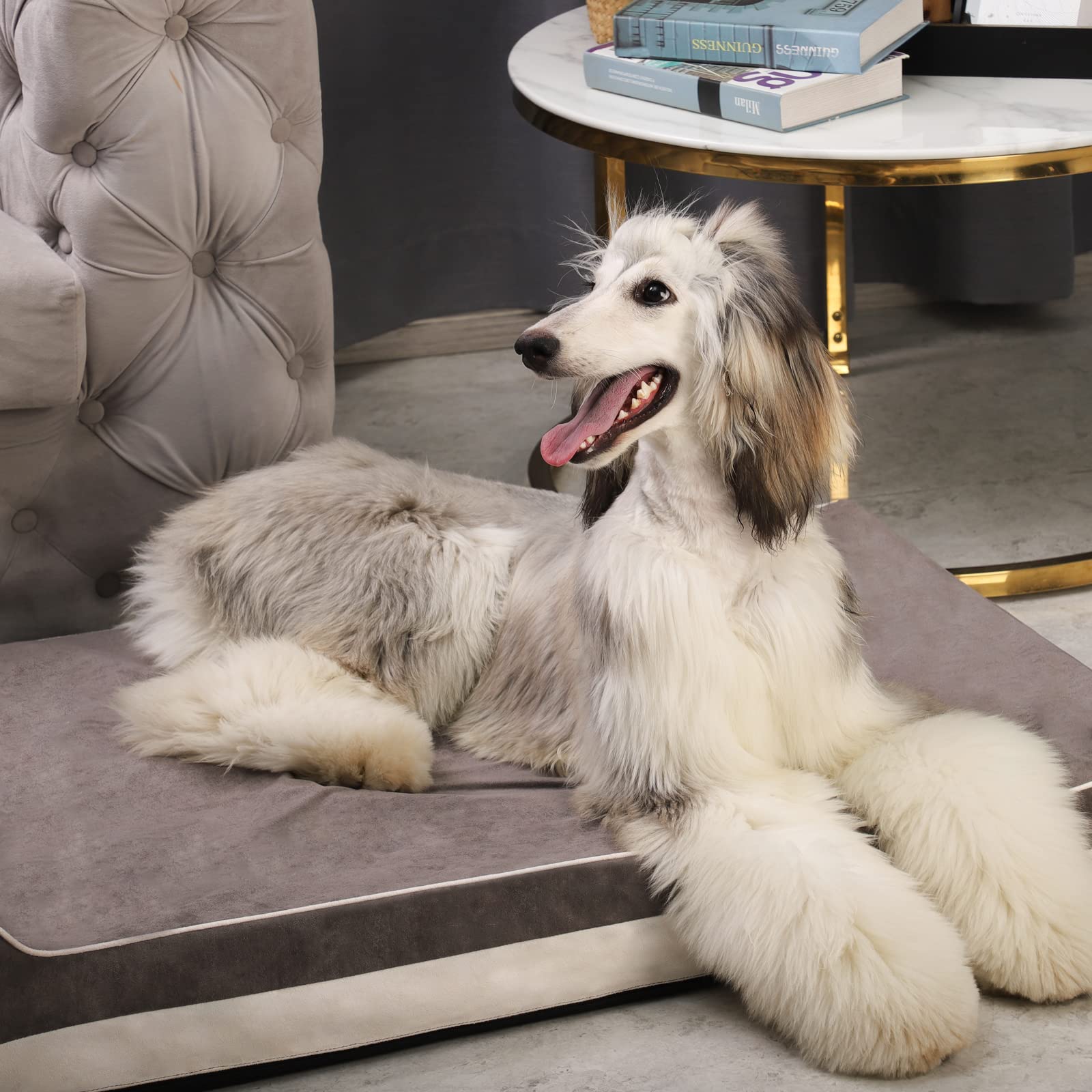 Laifug bold contrasting design adds style to any room while staying practical.