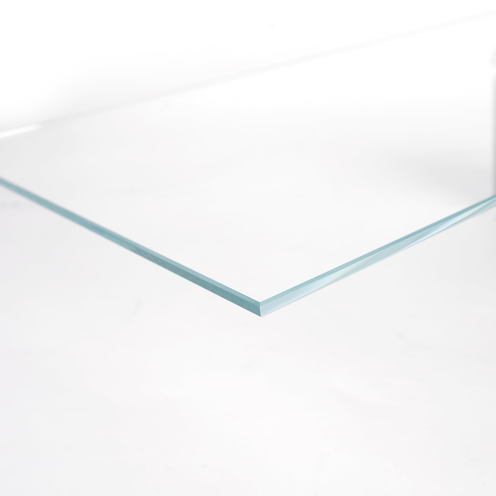 LANDEN 4mm-thick glass lid balances light transmission with evaporation control.