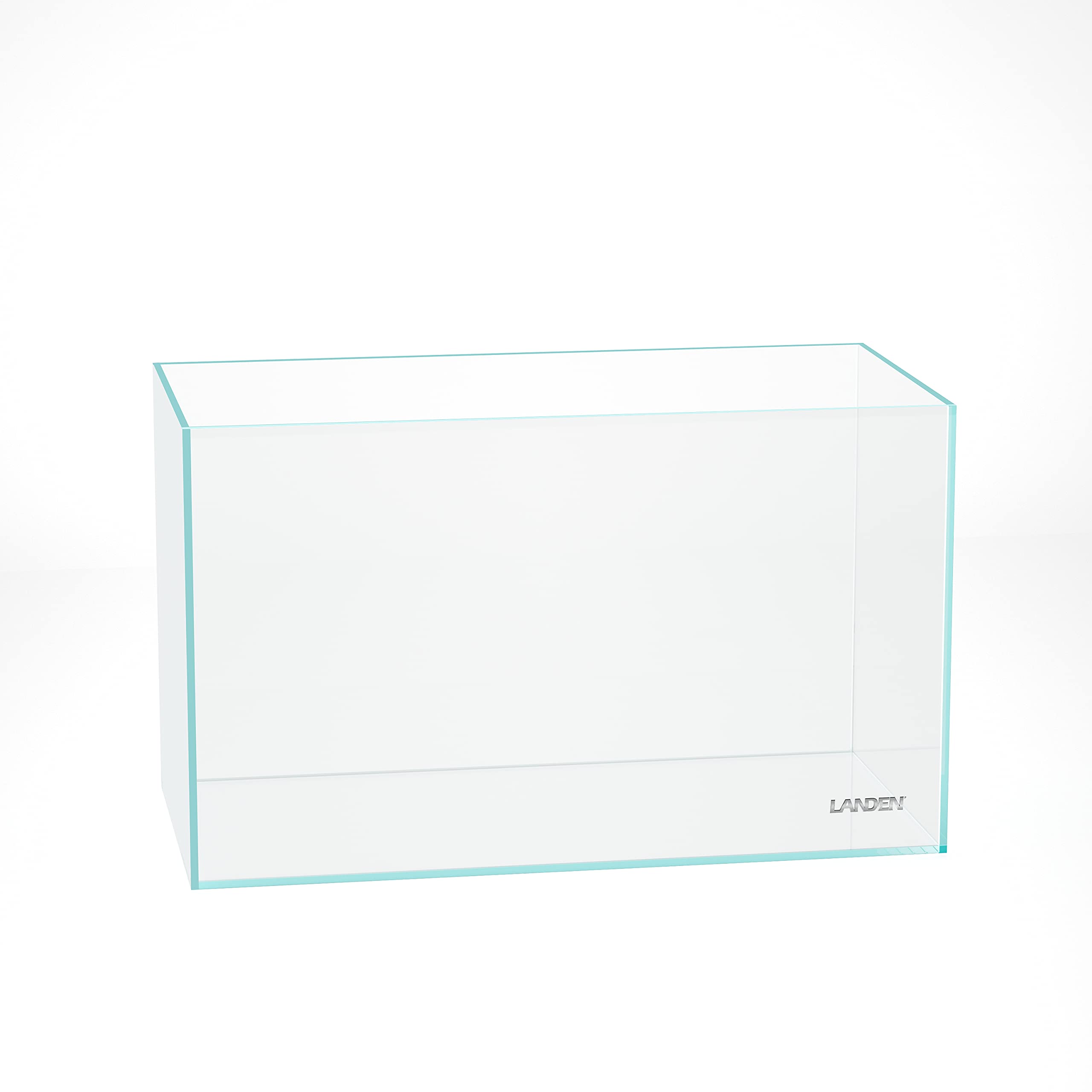 LANDEN 60P aquarium bezel-less wide-vision design enhances viewing experience.