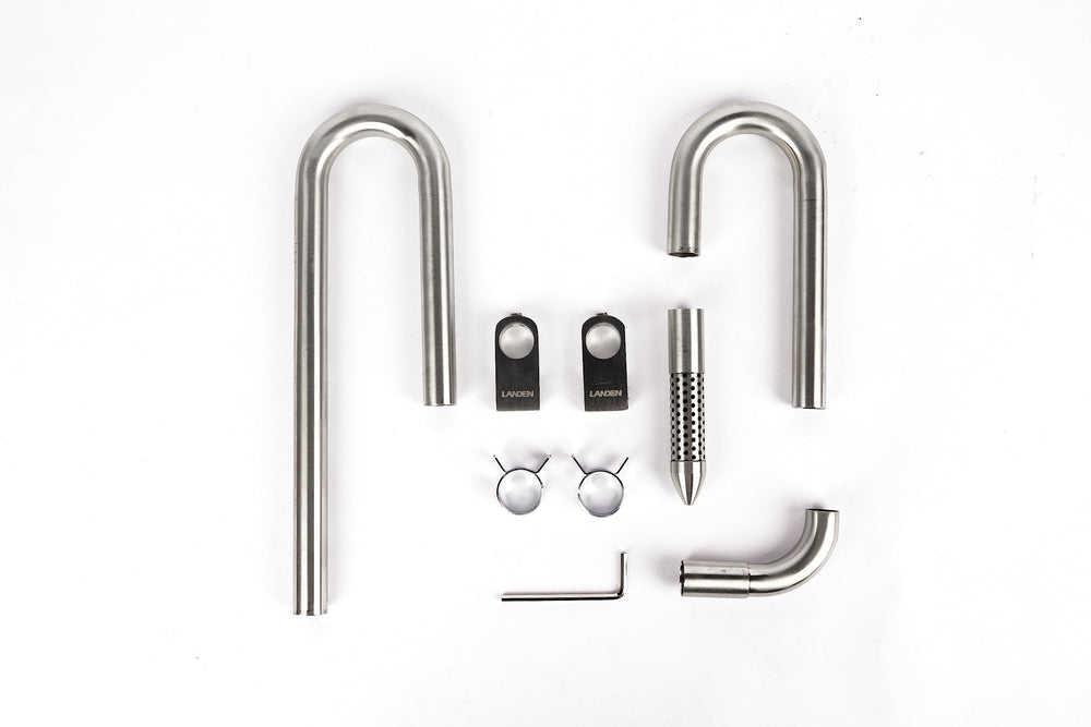LANDEN lily-pipes clamps-kit shows secure rimless mounting for glass tanks.