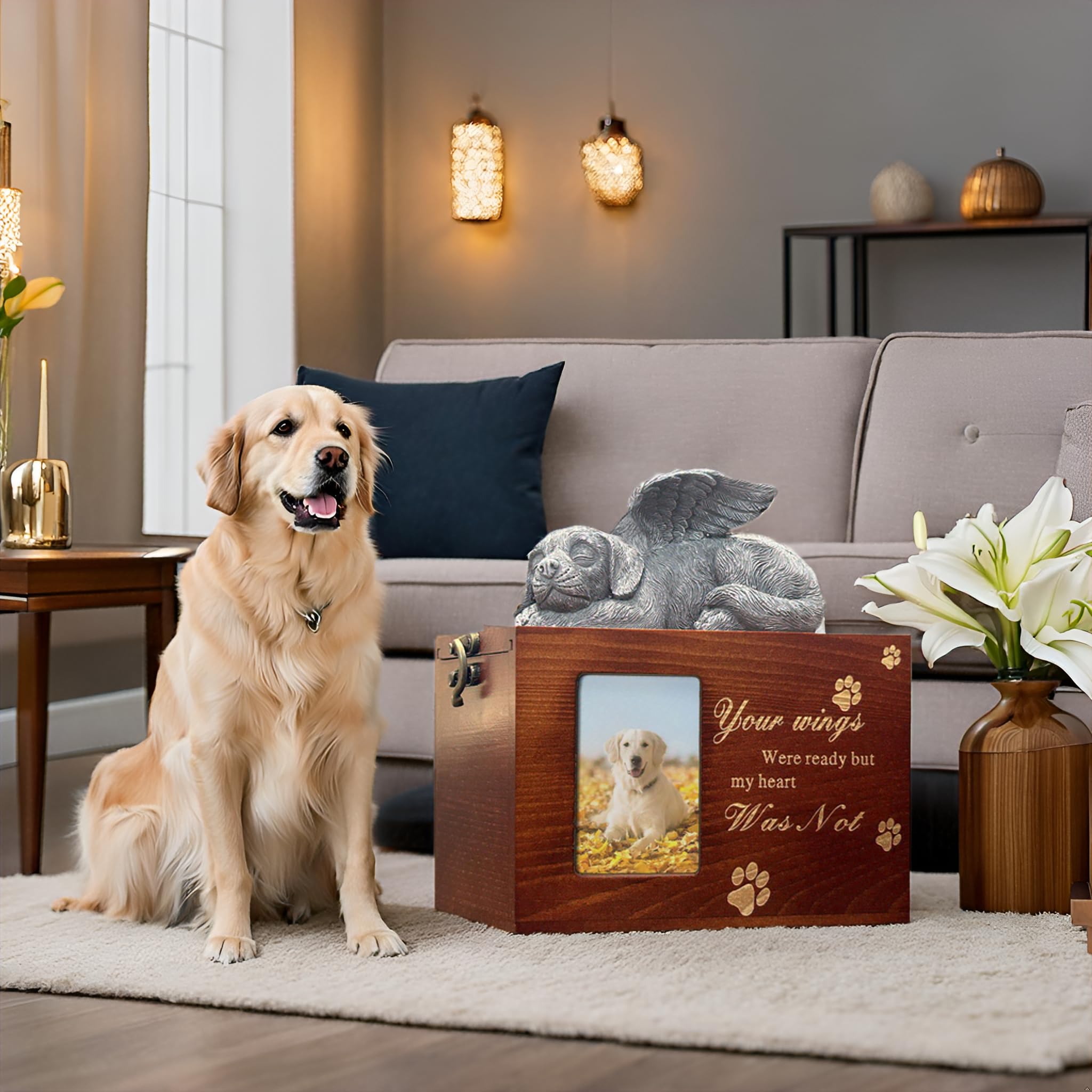 The packaging image for the LAZYESTHER dog urn presents a thoughtful keepsake gift.