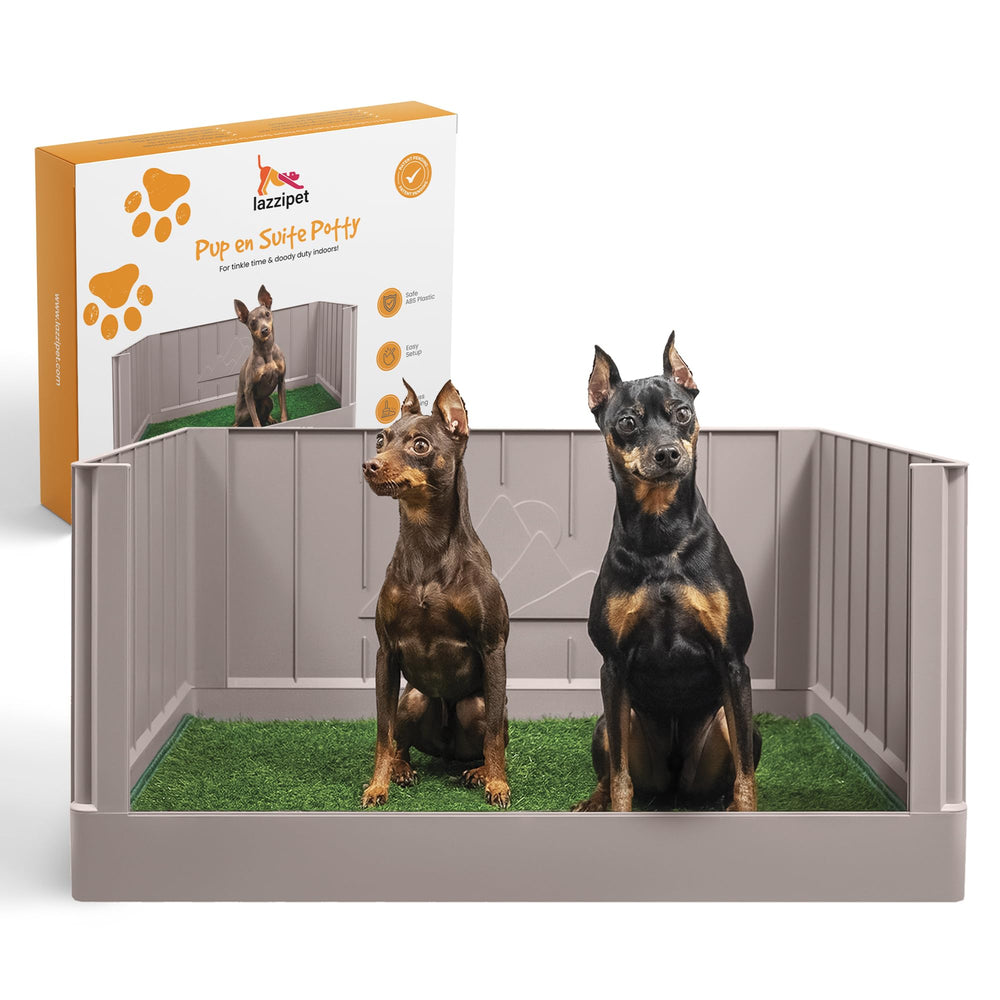 LAZZIPET Pup en Suite Potty cleaning-friendly surface for easy washing.