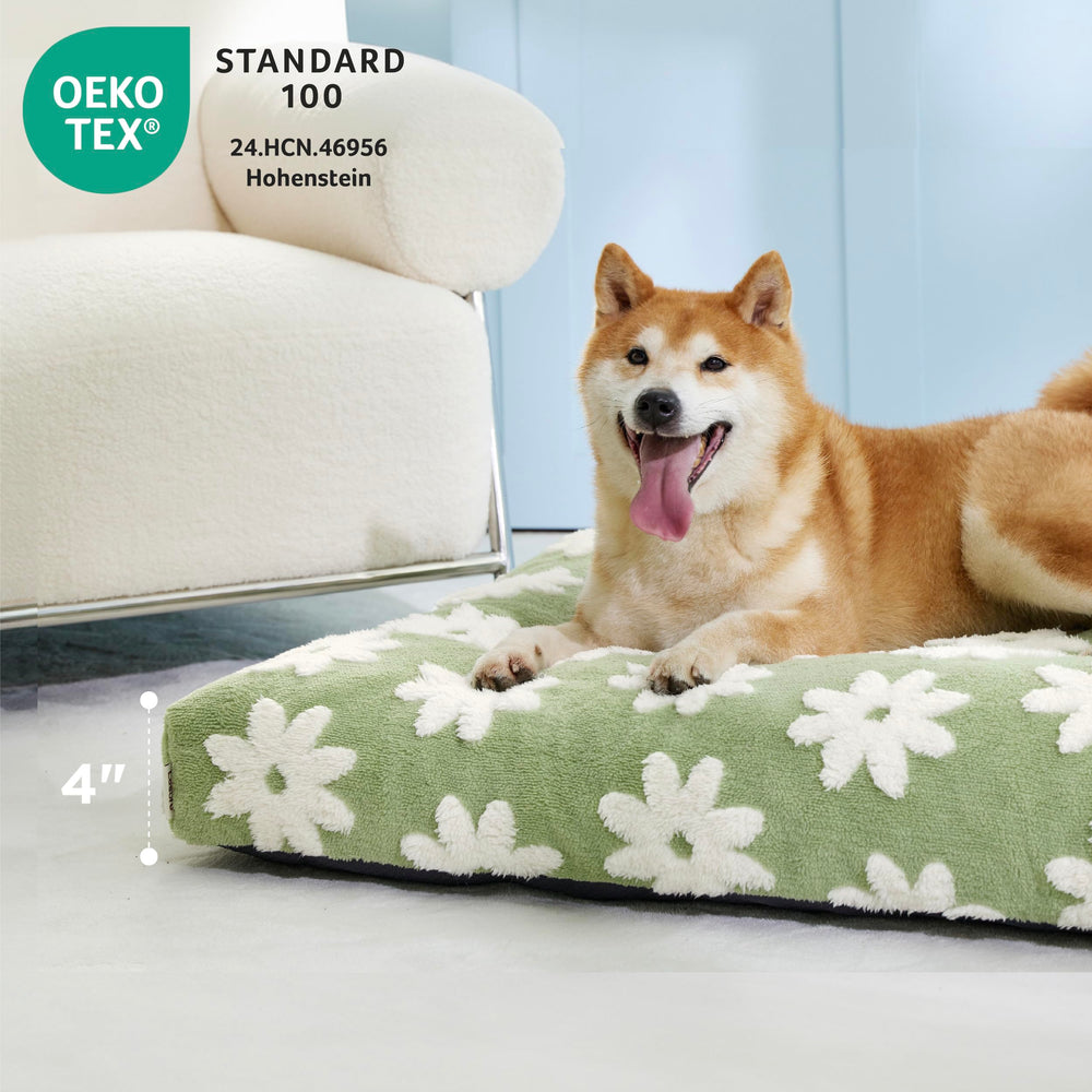 LE SURE dog bed side view highlights anti-slip bottom for secure placement.