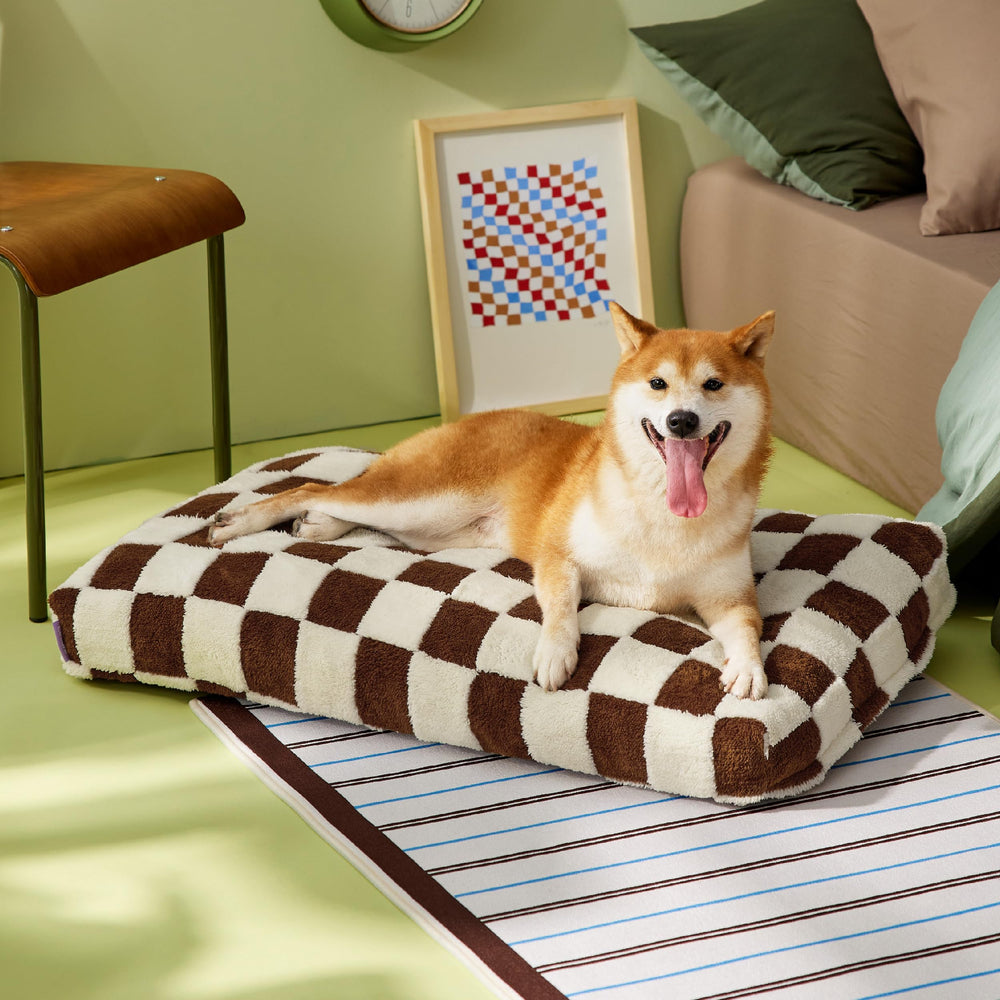 LE SURE dog bed waterproof-inner-liner guards against spills
