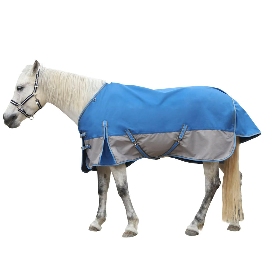 LEAFOREST 1200D ripstop closeup shows durable outdoor fabric for rugged riding