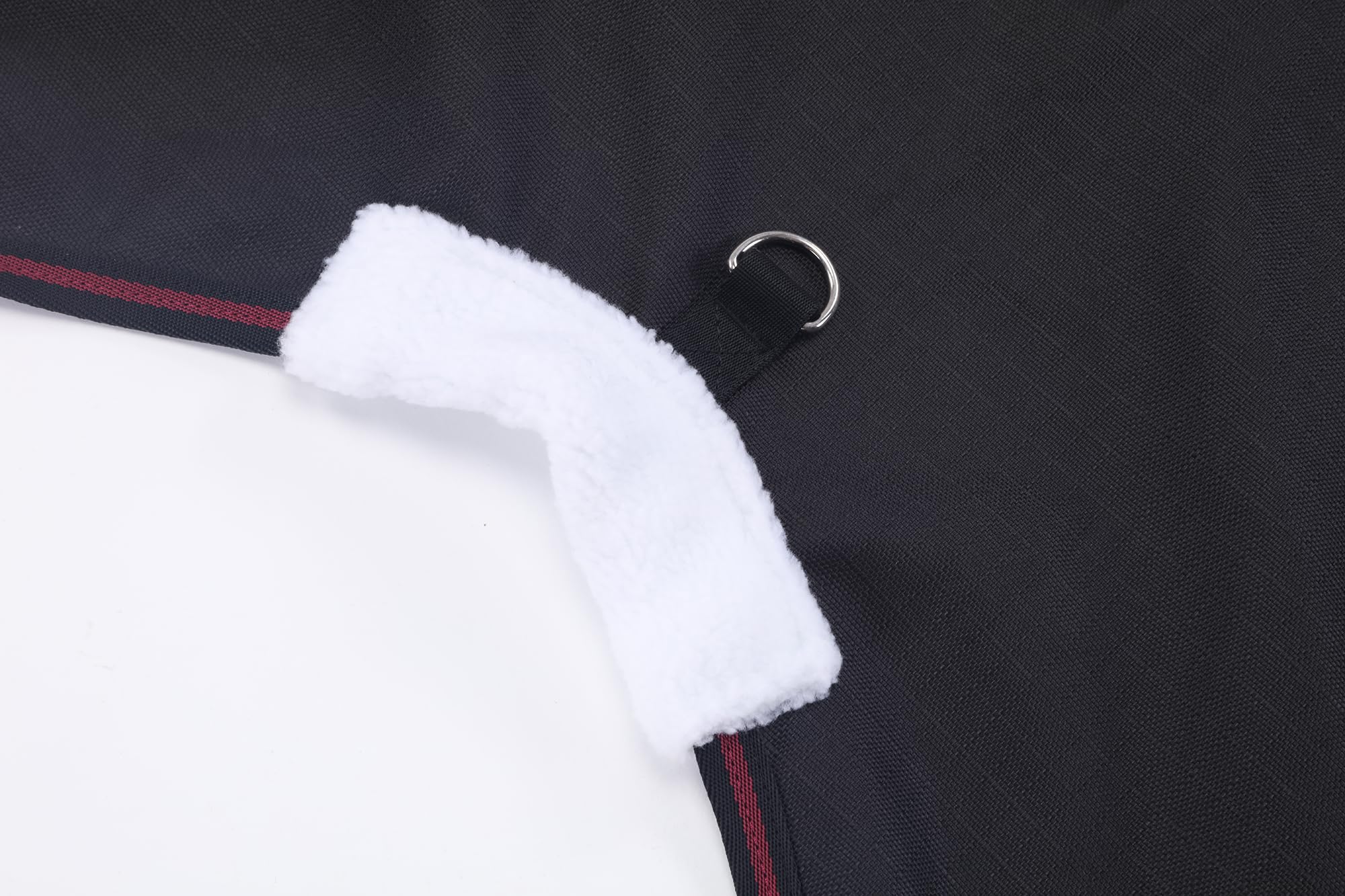 LEAFOREST 1200D turnout blanket closure system with buckles and straps