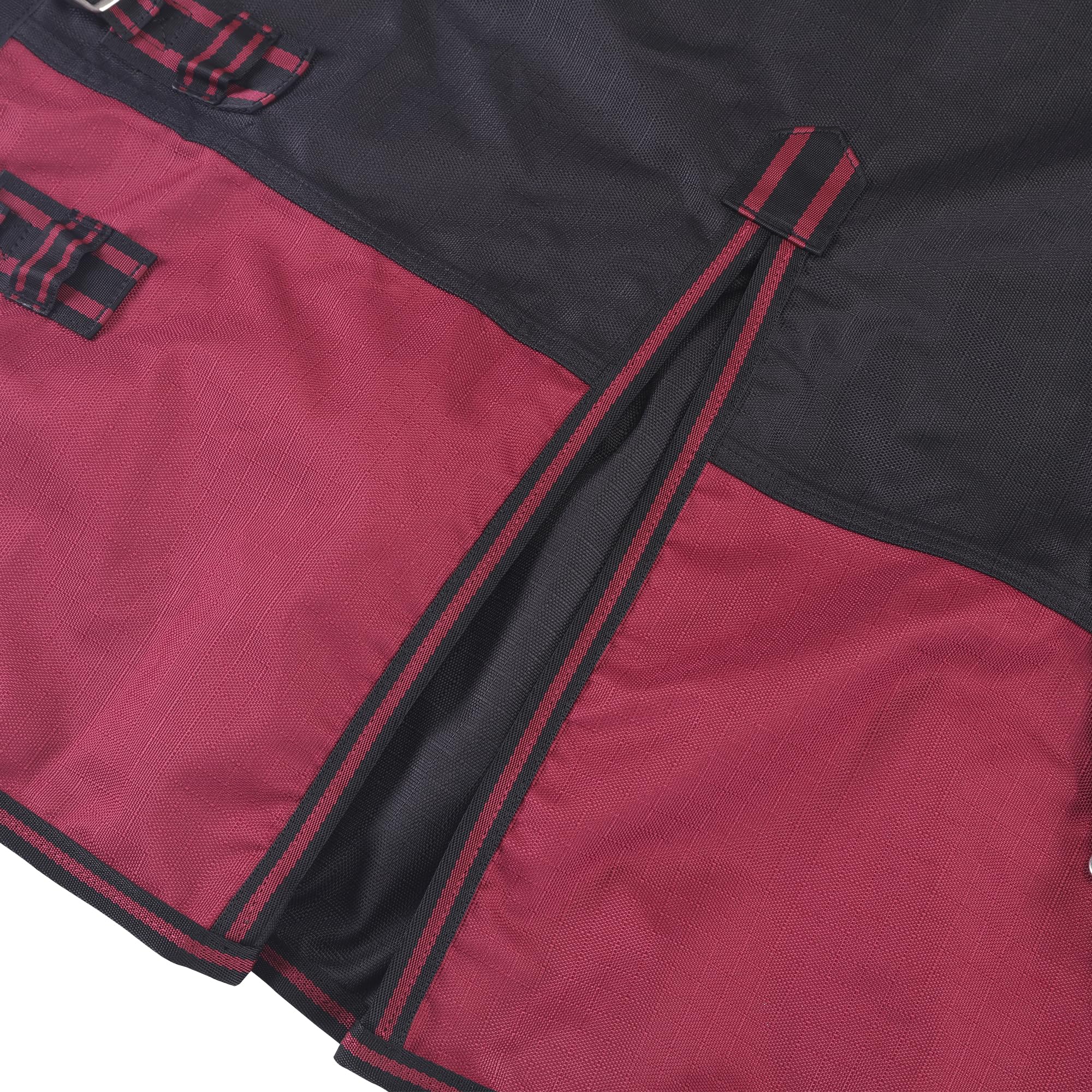LEAFOREST 1200D blanket in snow demonstrating waterproof breathable shell