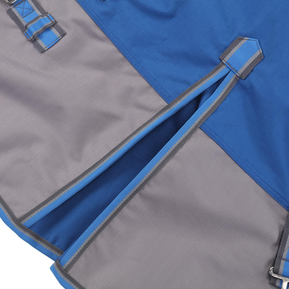 LEAFOREST mid-weight rain sheet on horse suits multi-season use