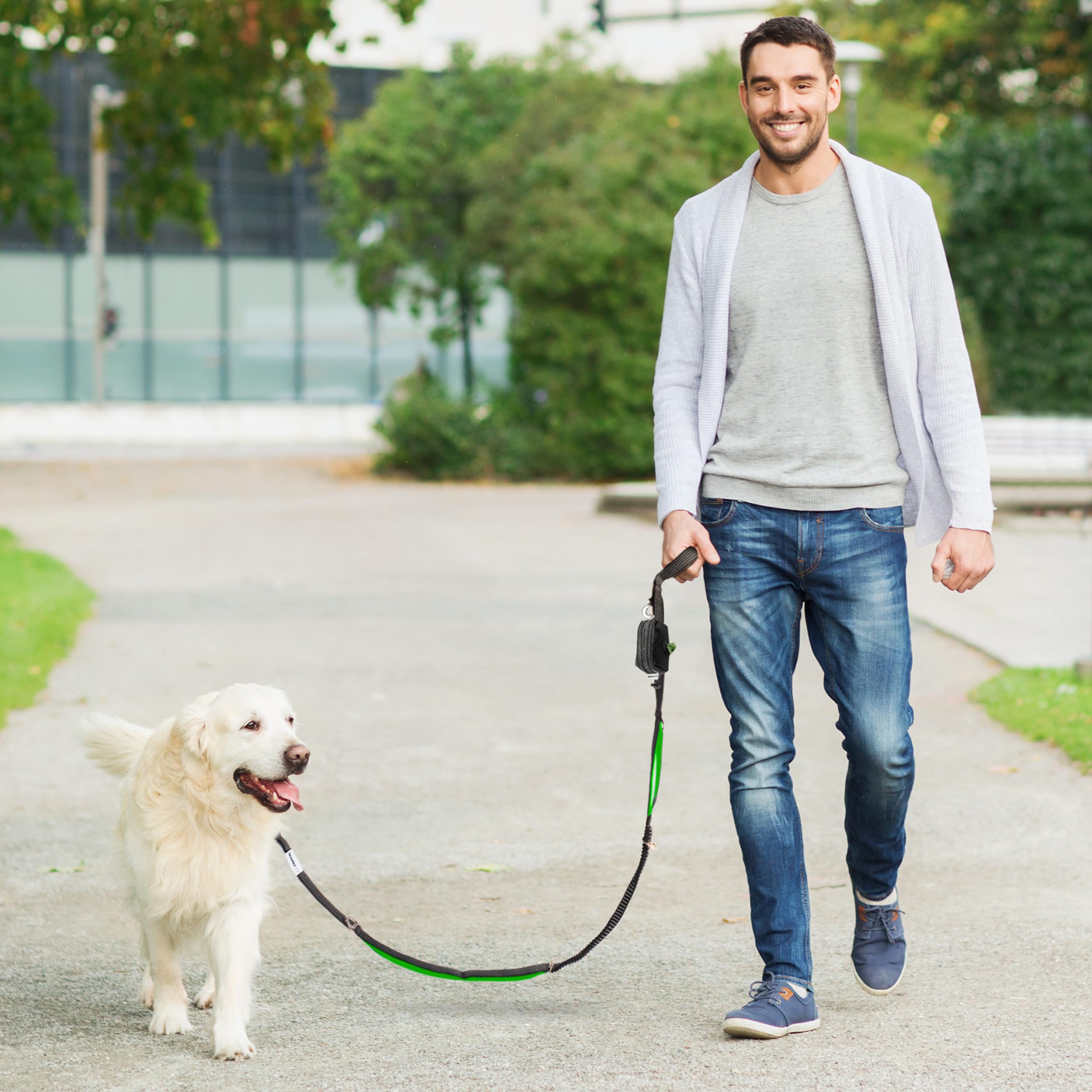 Leashrr 2.0 hands-free options demonstrated for versatile walking