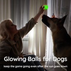 LECHONG Glow Dog Ball close-up shows durable TPR rubber surface.