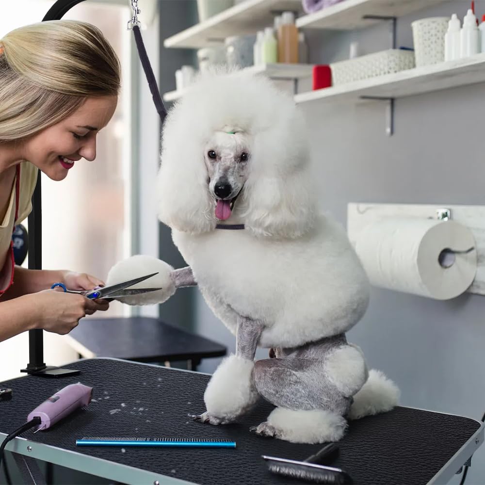 LEIBOU grooming table supports up to 260 pounds for larger dogs