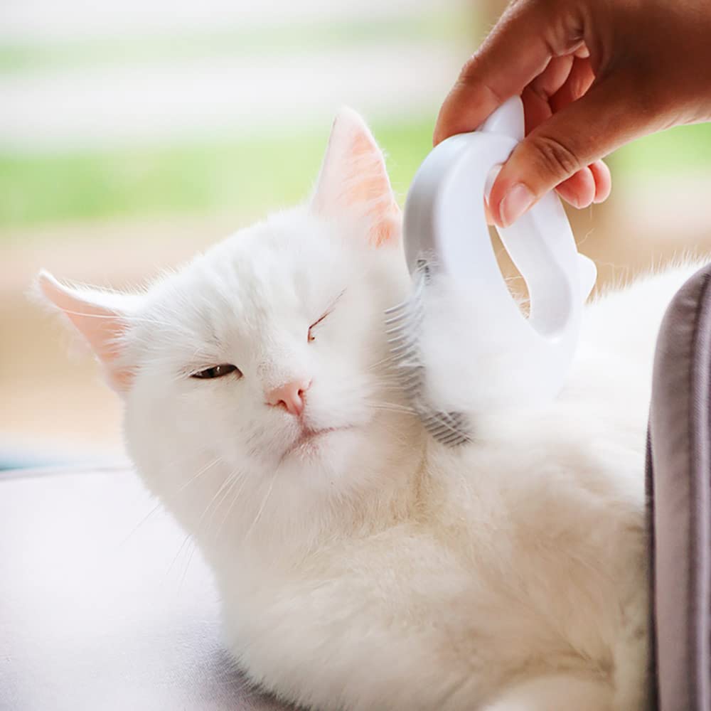 Leo's Paw two in one shell comb detangles and smooths fur