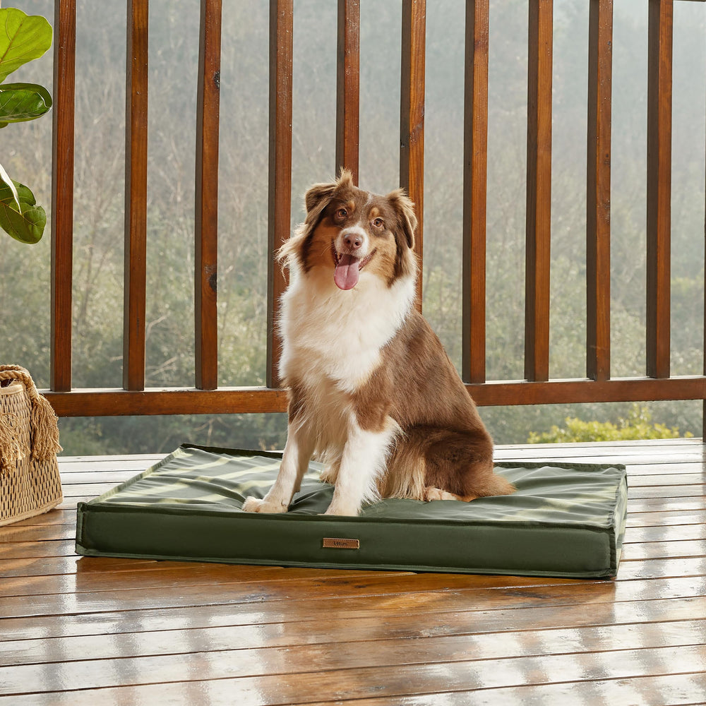 LE SURE concealed zipper design enables effortless maintenance