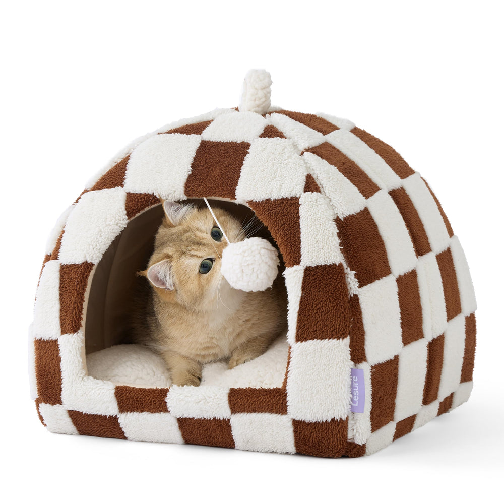 LE SURE Lesure cat bed cave entrance offers a cozy hideaway for kittens.