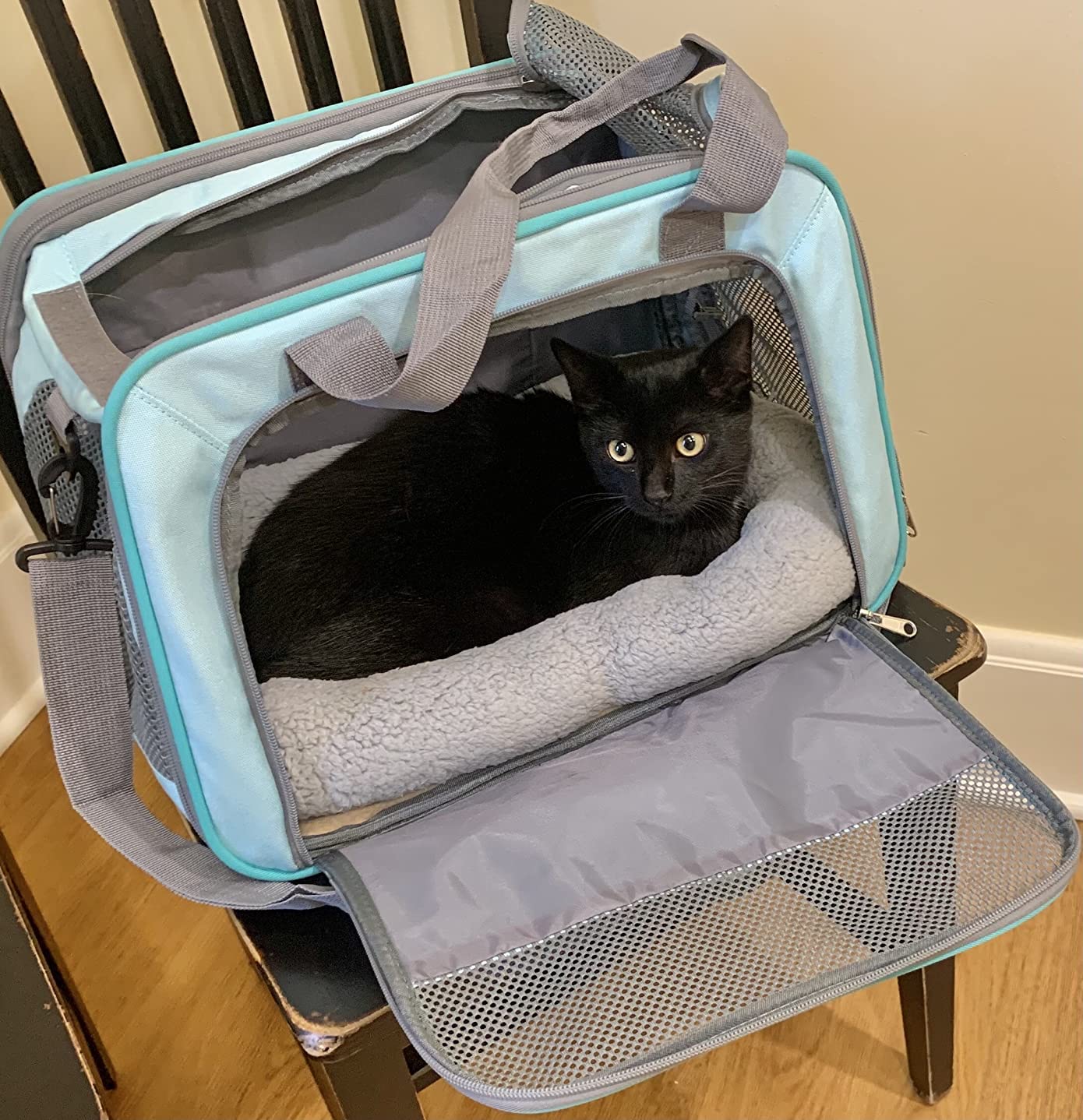 Cama LESYPET lavable a máquina sin quitar la funda.
