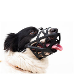 LH NTGR dog muzzle closeup basket showing full-mouth protection and ventilation