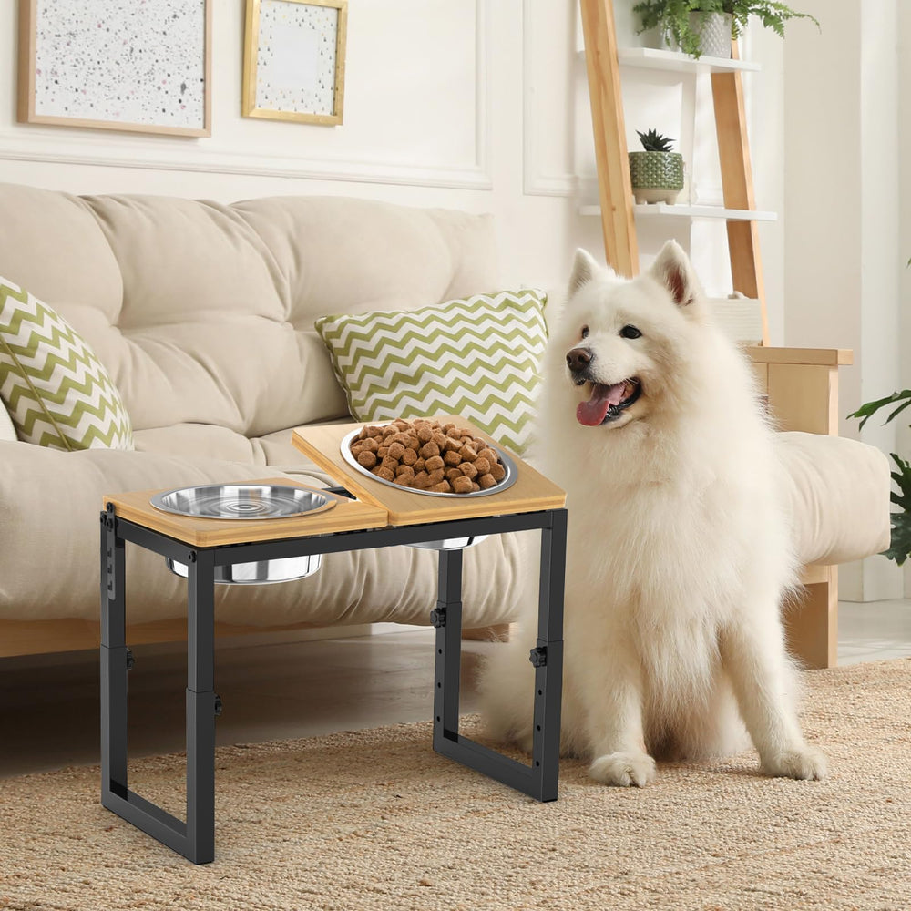 LIDTOP elevated stand supports comfortable dining and reduces spill risk for dogs.