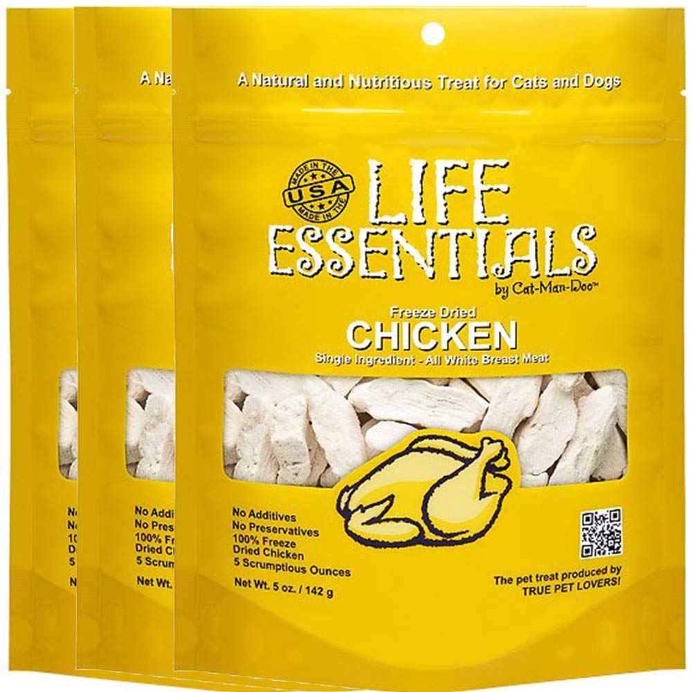 Life Essentials by Cat-Man-Doo freeze-dried treats pack shot; all-natural pet reward.
