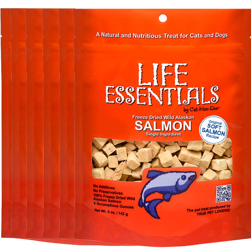 LIFE ESSENTIALS CAT-MAN-DOO salmon treats bag front, all-natural snack for pets.