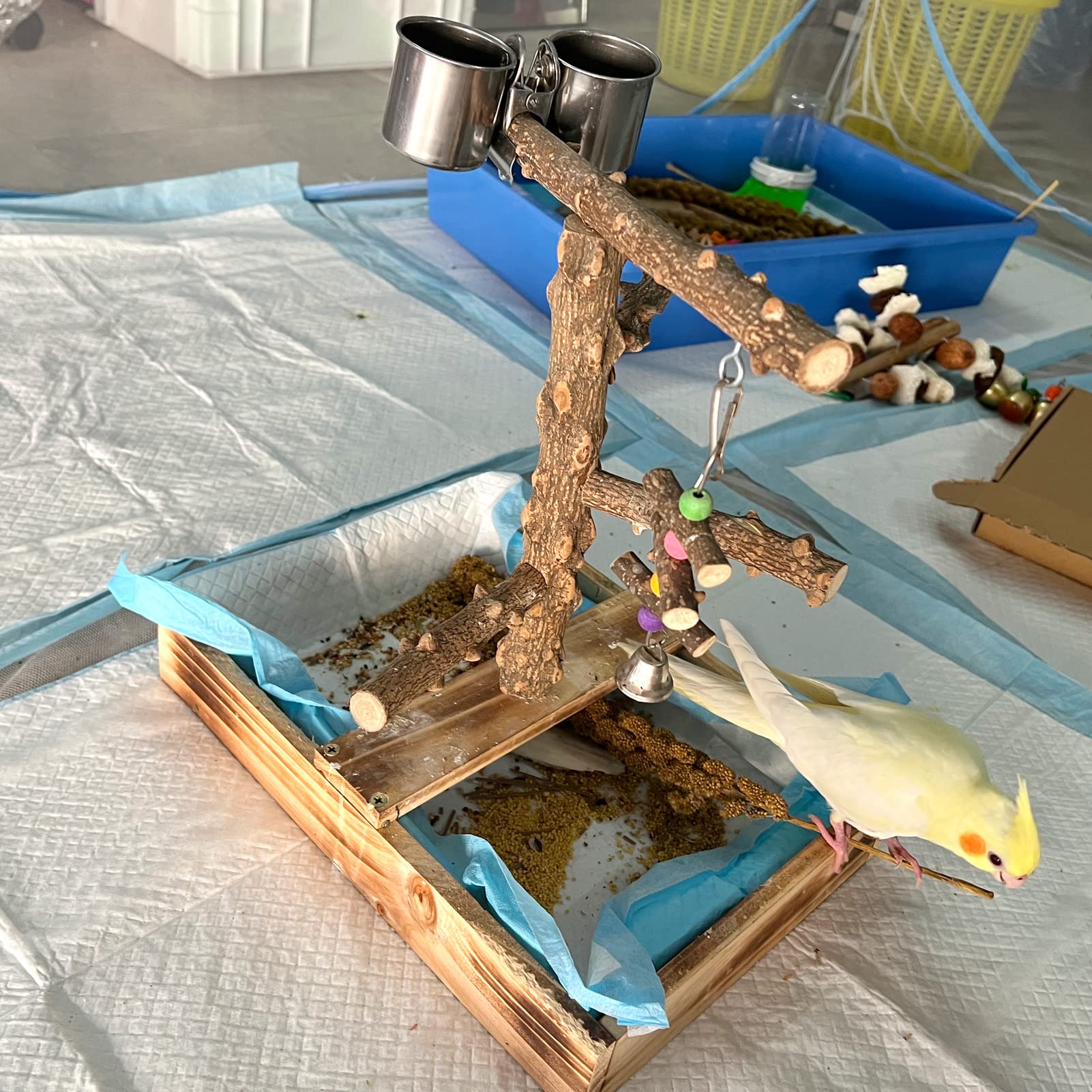 limio easy-assemble bird playground for travel and storage