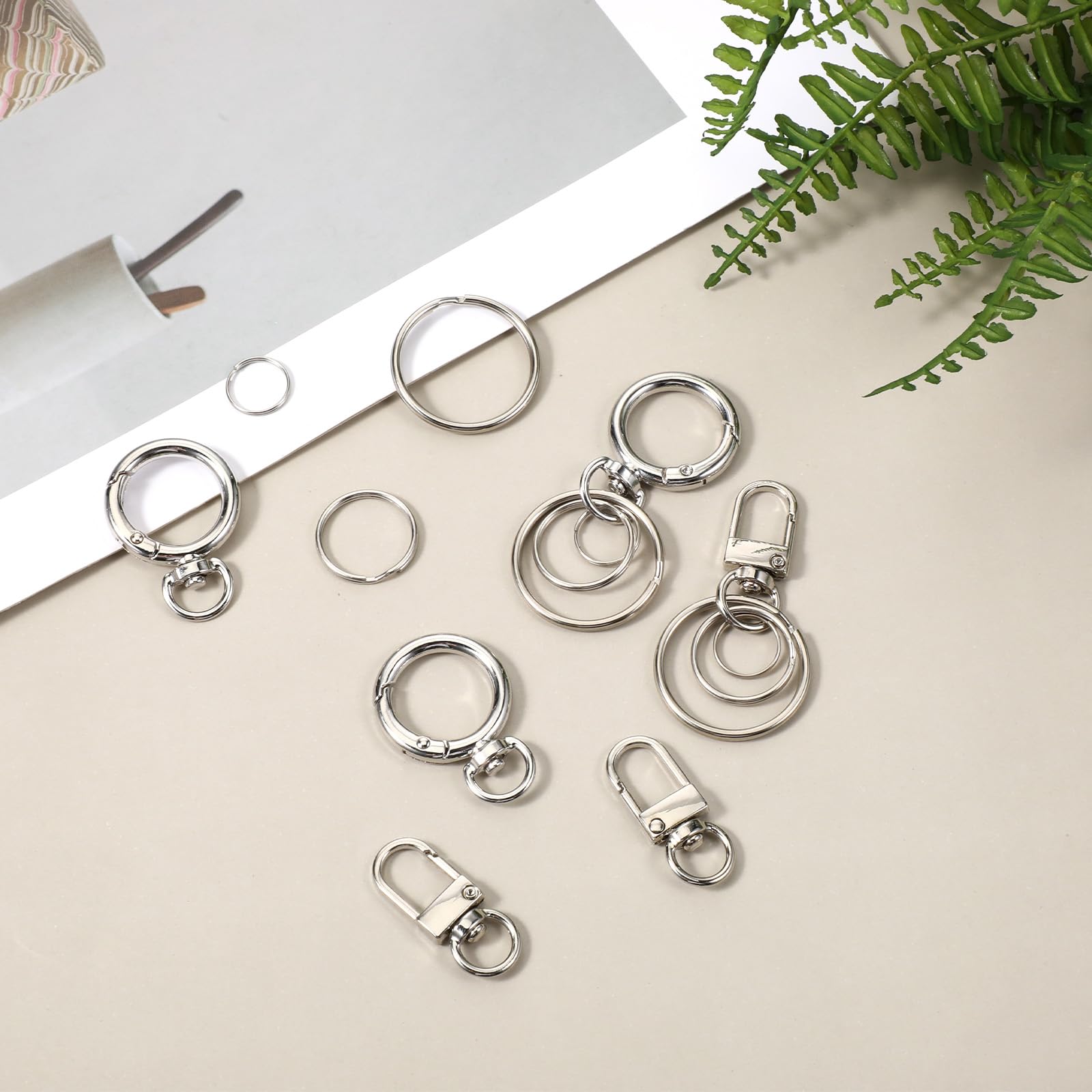 LIQWEI anti-lost design keeps pet ID tags secure