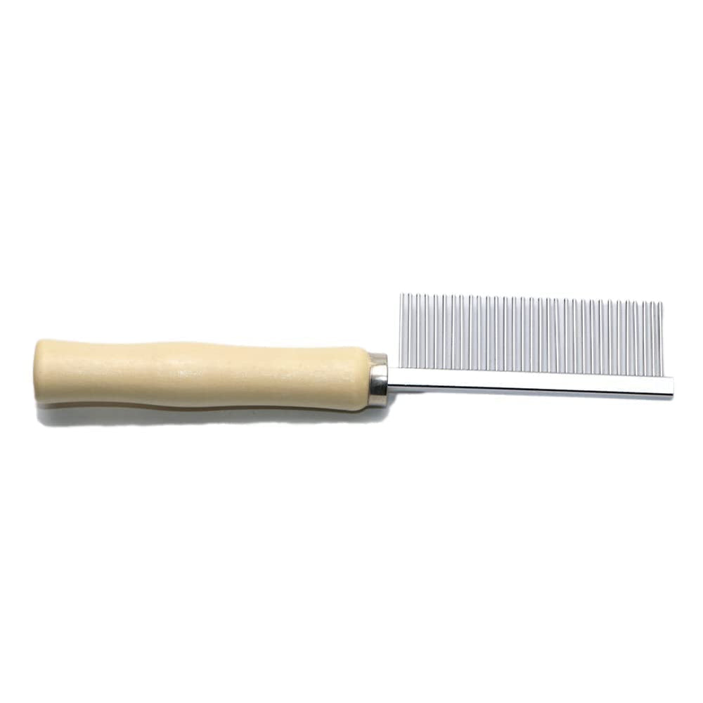 Litewoo grooming comb removes debris and improves coat cleanliness