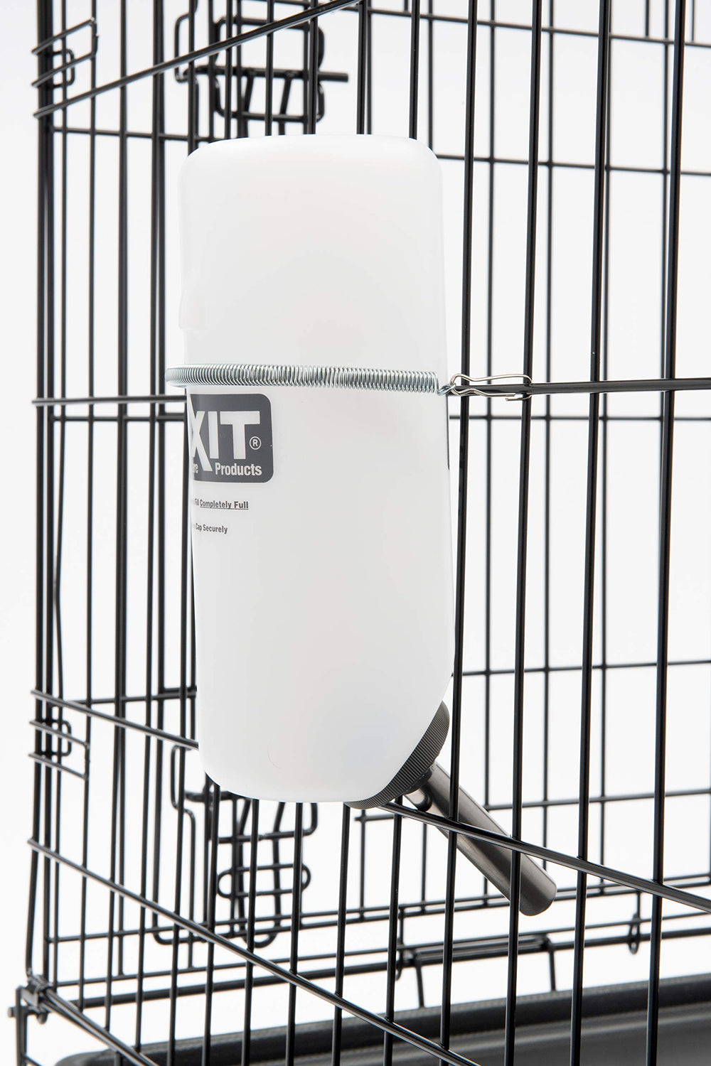 32-ounce capacity suits dogs needing longer intervals between refills on adventures.