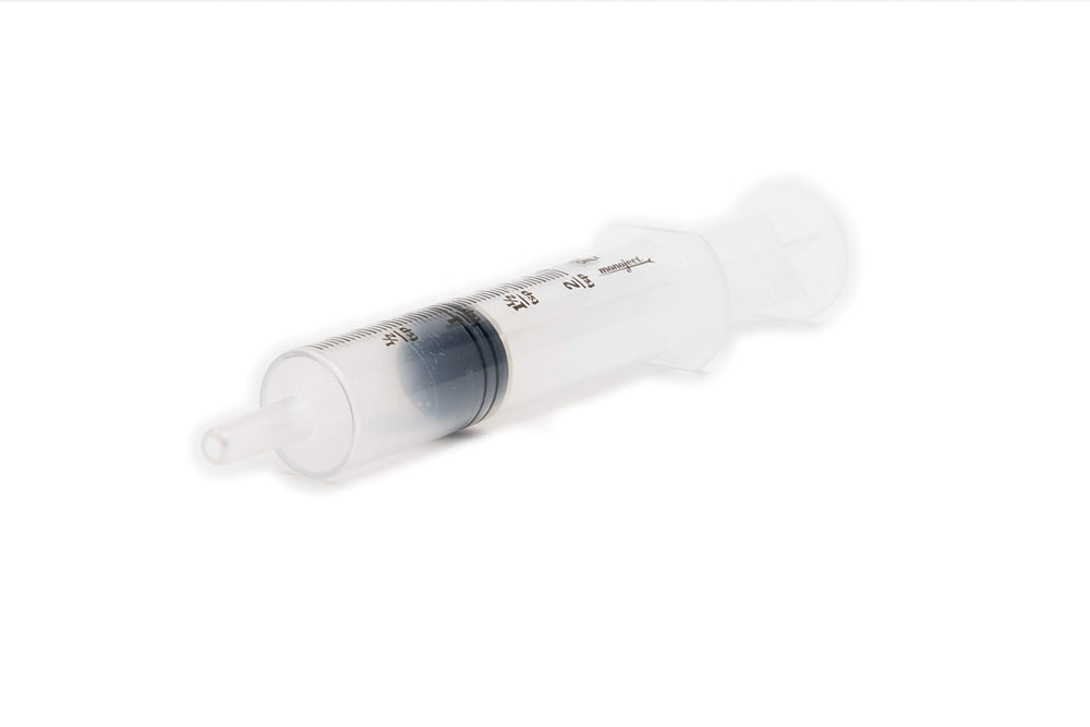 Lixit tapered-tip design syringe enables gentle administration of liquids.