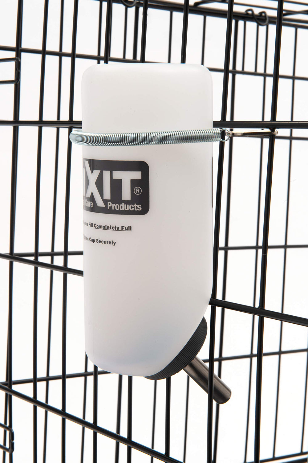 Lixit vacuum-like operation ensures steady water flow in crates
