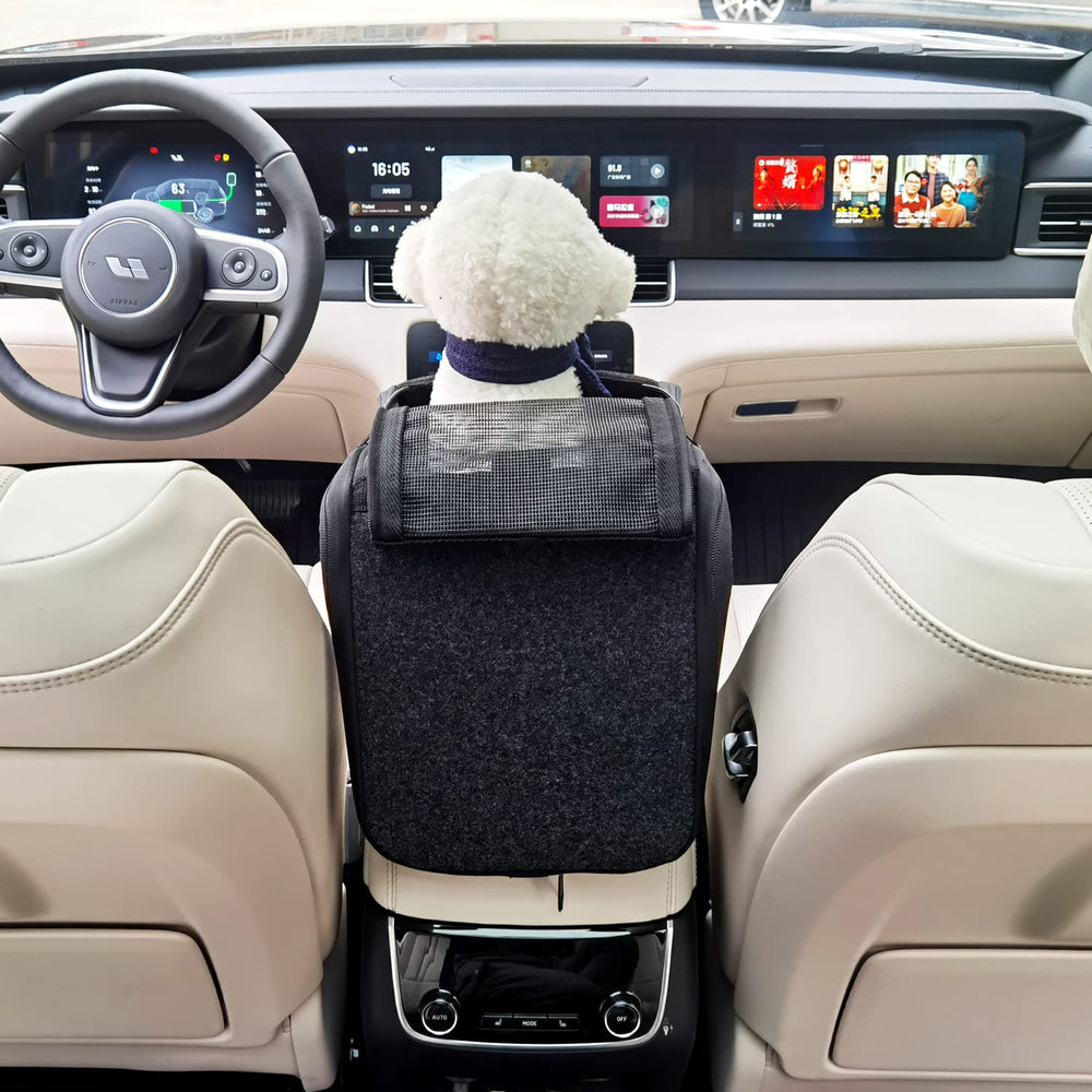 Loapooet center-console dog car seat front cushion demonstrates plush comfort during rides