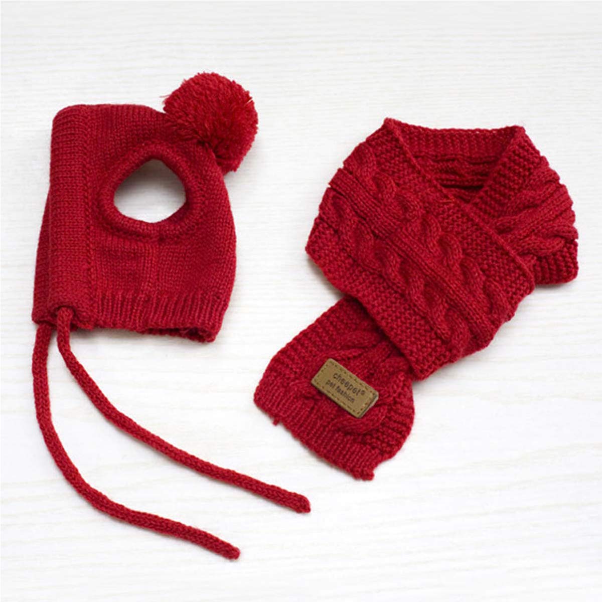 Lobagve Van Caro scarf detail shows bright color and cozy warmth