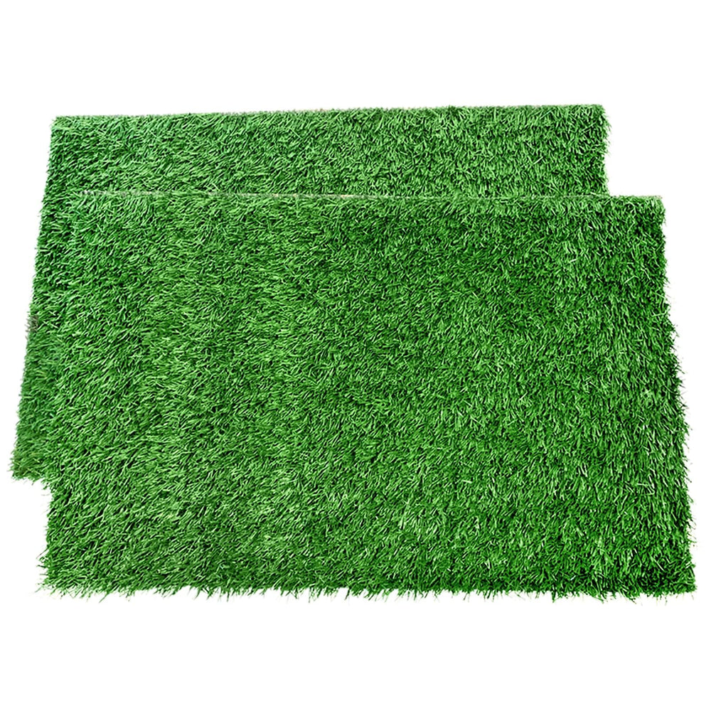LOOBANI dog grass pads drainage close-up showing fast urine flow and quick cleanup
