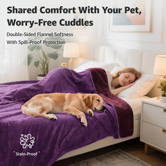 LOOBANI waterproof blanket with reversible design, two looks for easy styling