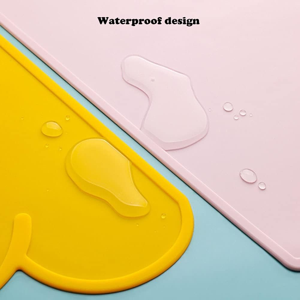 Love Dream waterproof silicone mat under bowls for quick cleanup after meals.